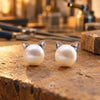 Katzen-Perlen-Ohrstecker aus Sterlingsilber