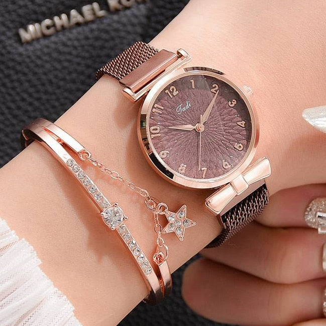 Uhr mit Magnetarmband