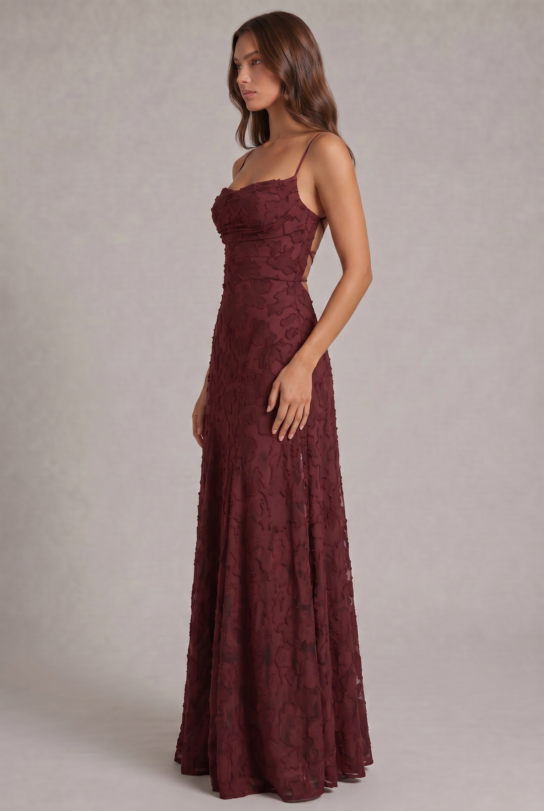 Olivia Maxikleid - Elegantes Abendkleid mit floralem Muster