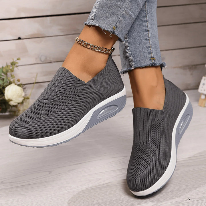 Slip-On-Sneaker für Damen | Einfaches Anziehen & atmungsaktiver Tragekomfort