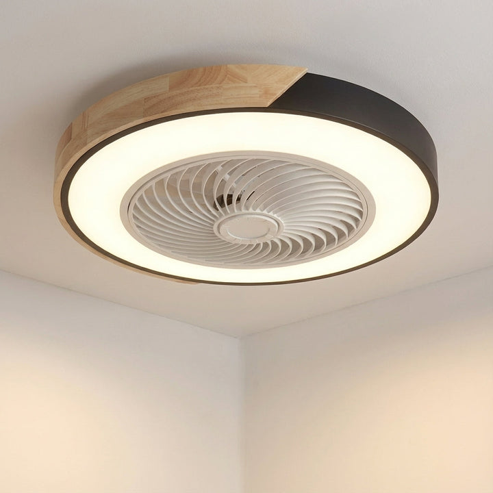 Integrierte LED-Ventilatorhalterung – Breezora