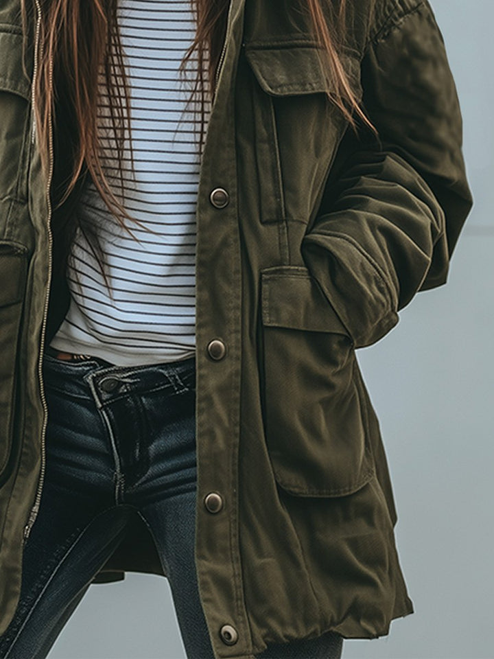 Damen-Utility-Jacke in Grün, lockere Passform im Militärstil mit Taschen