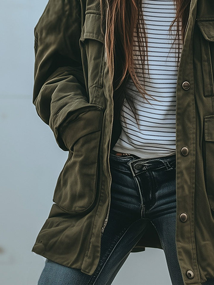 Damen-Utility-Jacke in Grün, lockere Passform im Militärstil mit Taschen