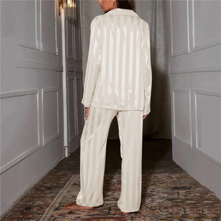 Luxuriöser Seidenpyjama für Damen - Nina