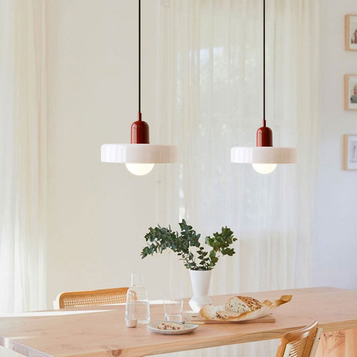 Bunte Hängeleuchte im Bauhaus-Stil - StiloGlas