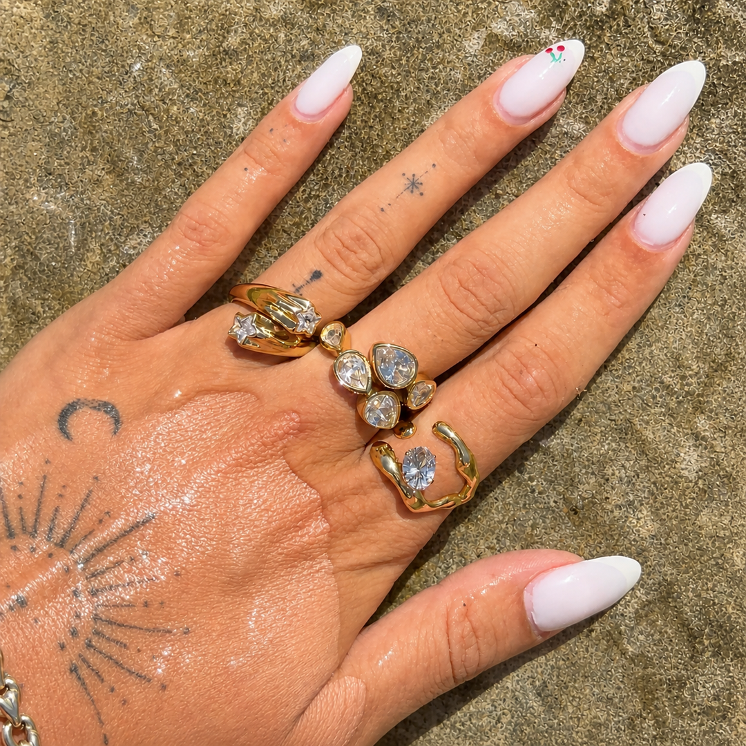 Sternring – verstellbarer goldener Wickelring mit Stern