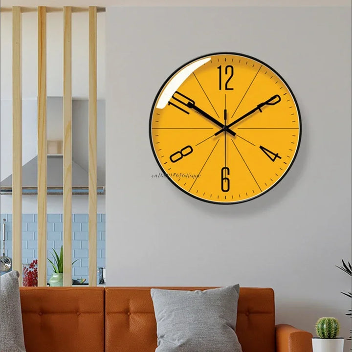 TimeWisp Holzwanduhr – Leise und stilvoll