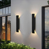 Moderne Außenleuchte – LED-Wandleuchte auf/ab, wasserdicht, vertikales Design