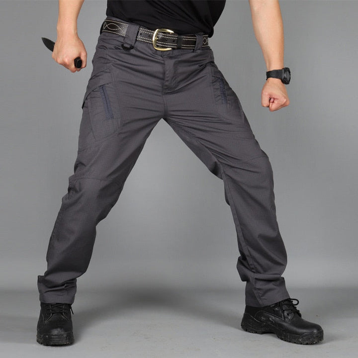 IX9 Tactical Stretch-Hose - robust, wasserdicht, unschlagbar