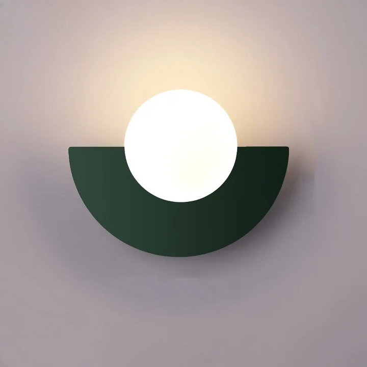 Moderne LED-Wandleuchte im geometrischen Halbkreis-Design
