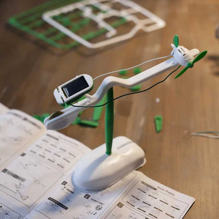 Solar-Roboter-Bausatz 6-in-1 – Bauen und Lernen mit Segelboot, Windmühle, Auto und mehr