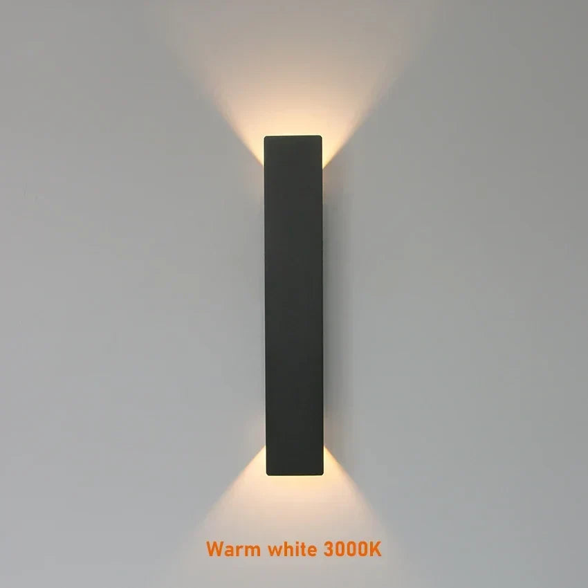 Moderne Außenleuchte – LED-Wandleuchte auf/ab, wasserdicht, vertikales Design