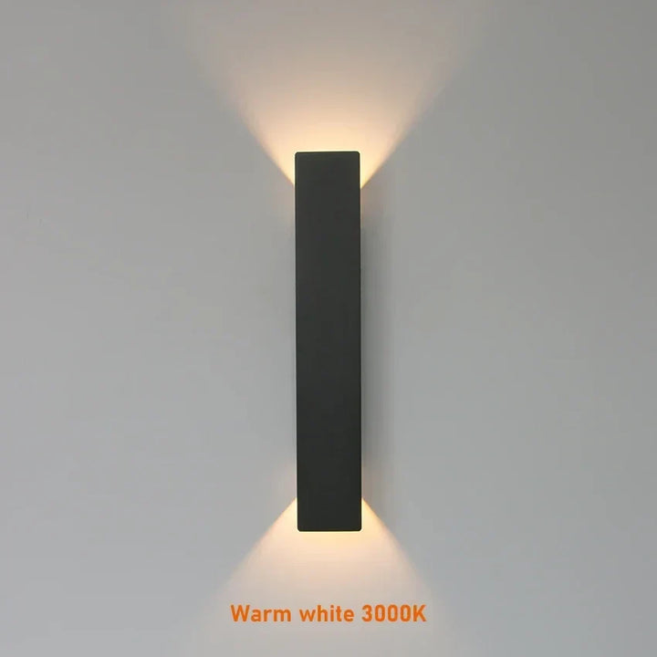 Moderne Außenleuchte – LED-Wandleuchte auf/ab, wasserdicht, vertikales Design