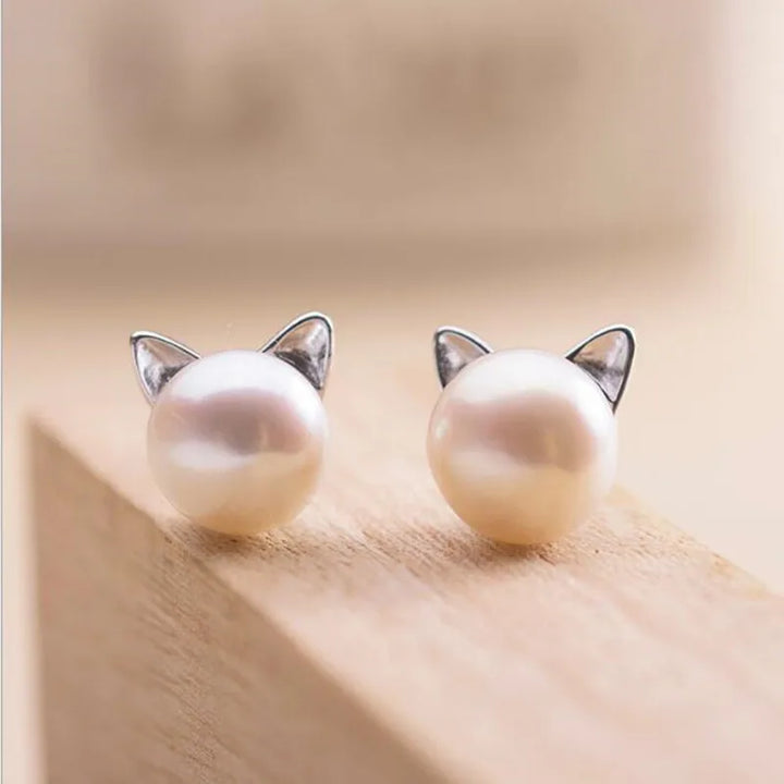Katzen-Perlen-Ohrstecker aus Sterlingsilber