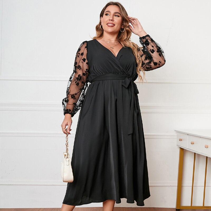 NITA | Schwarzes Kleid Übergrösse