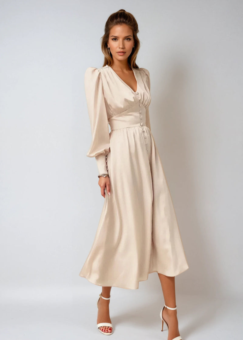 Elegantes Maxikleid aus Satin mit V-Ausschnitt