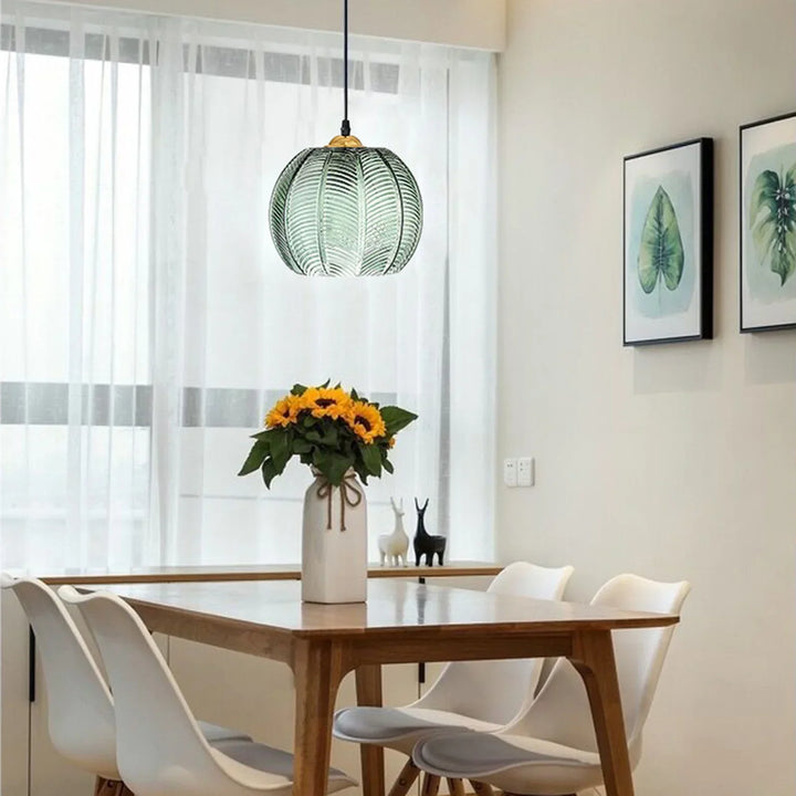 Kugelförmige Glas-Pendelleuchte