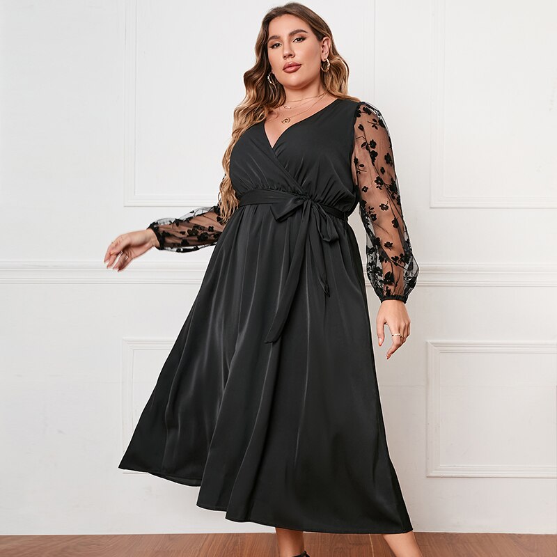 NITA | Schwarzes Kleid Übergrösse