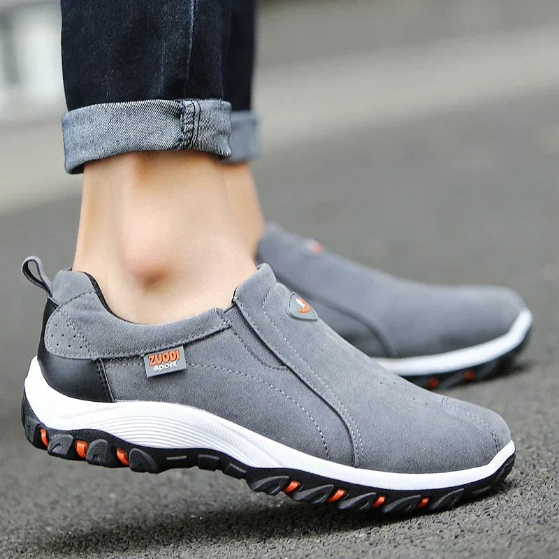 Sportliche Slip-On-Sneakers für Herren