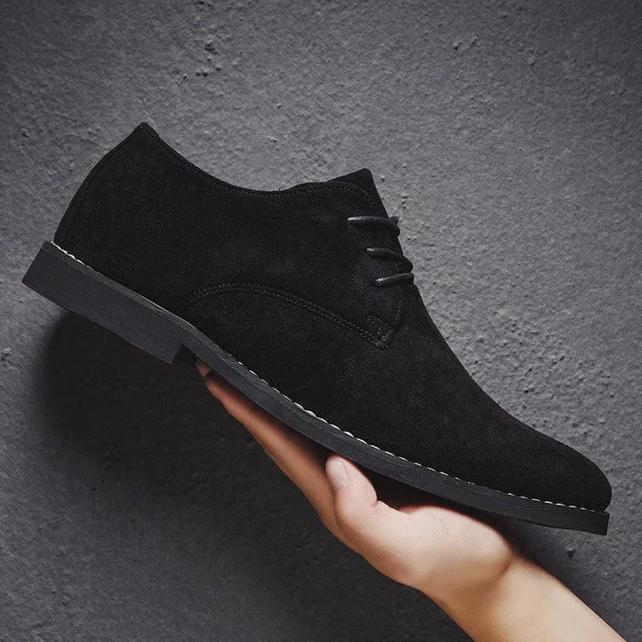 Klassische Herren-Oxford-Schuhe aus Wildleder