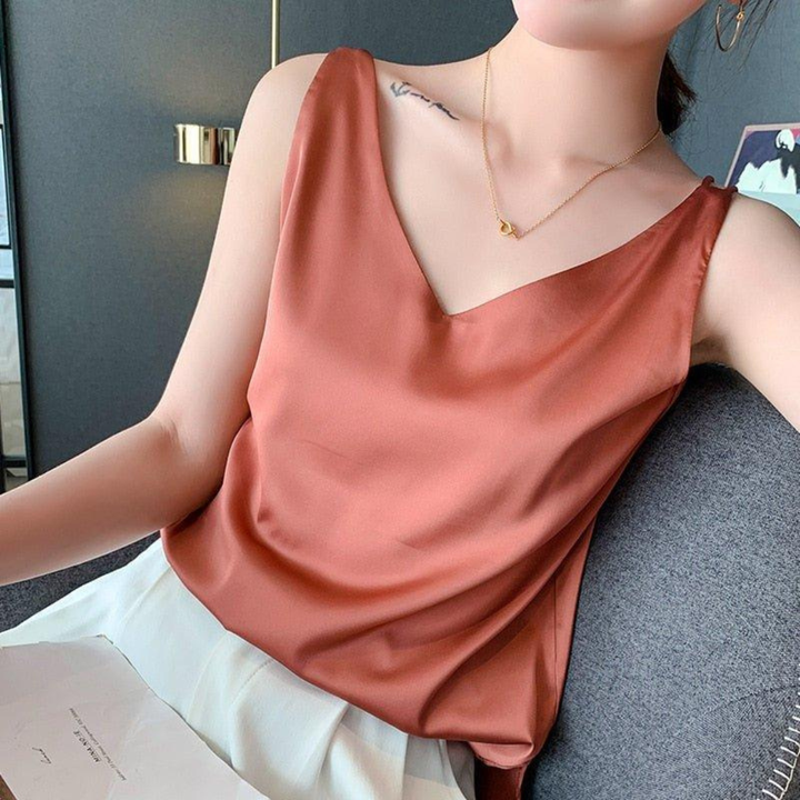Tanktop mit Seidenriemen