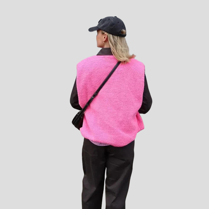 Trendige Wollweste für Damen