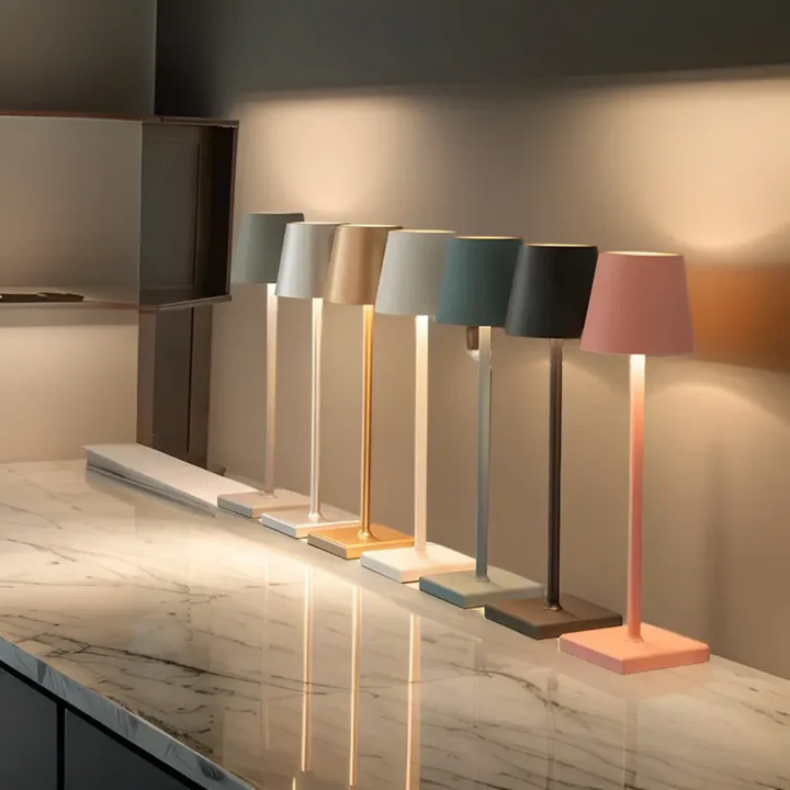 Multifunktionale kabellose wiederaufladbare Tischlampe - NordicAura