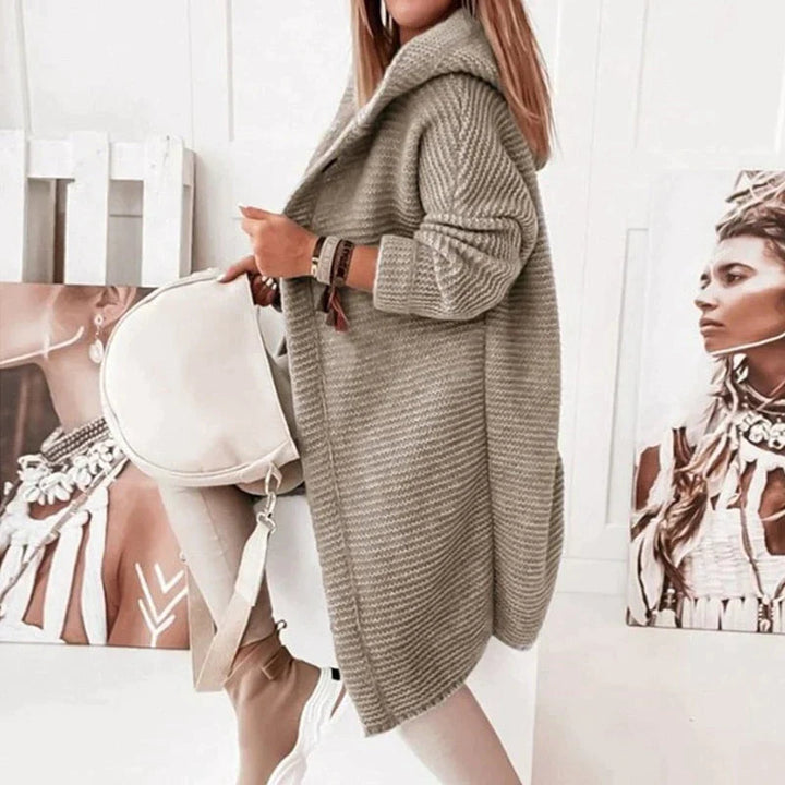 Kuschelige Strickjacke mit Kapuze