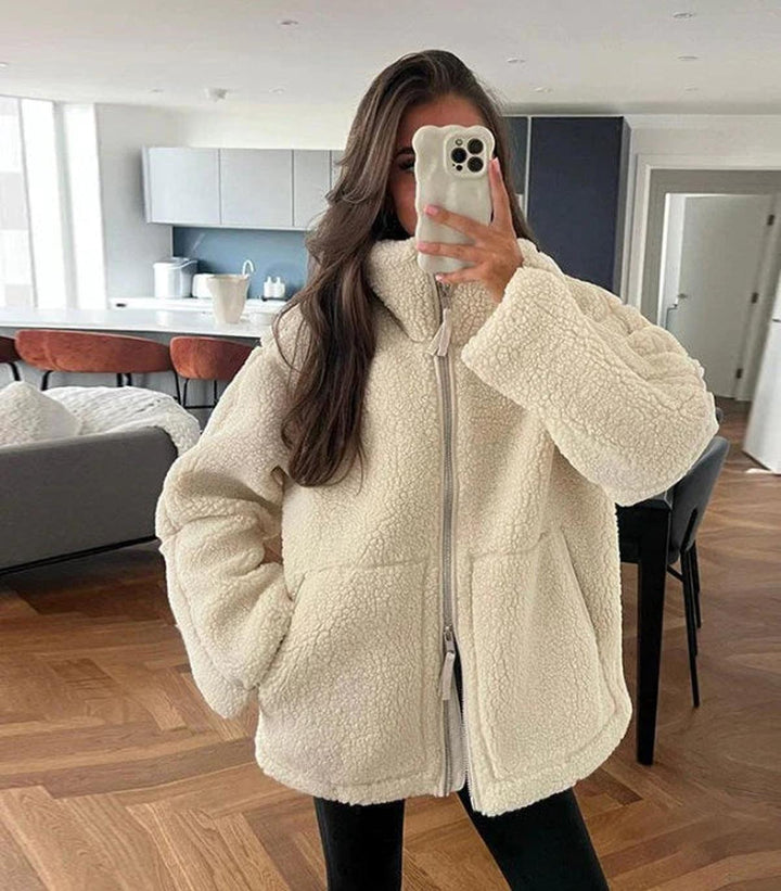 Damen-Oversized-Wolljacke