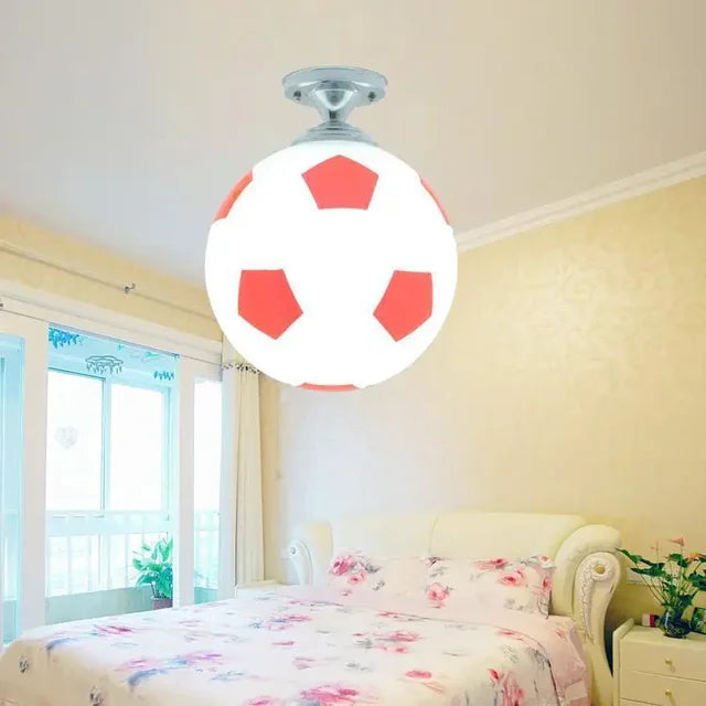 Deckenlampe im Fußball-Design – GoalBright