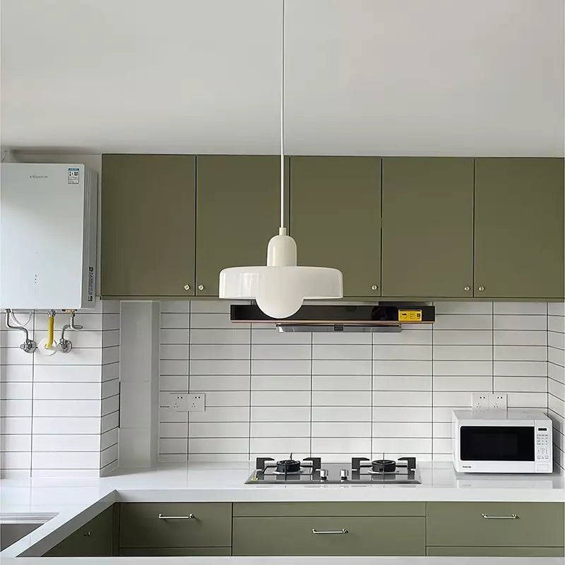 Farbenfrohe Pendelleuchte im Bauhausstil - StiloGlas