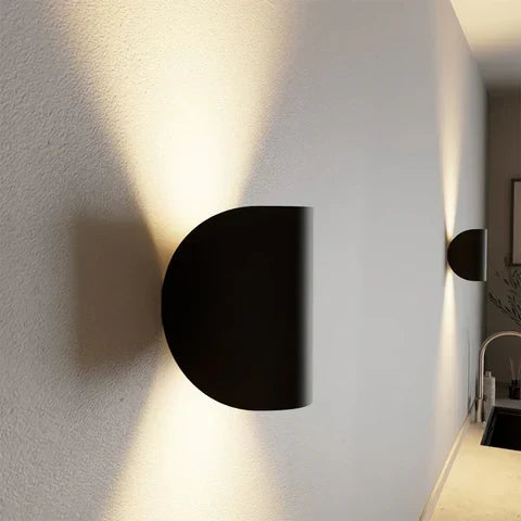 Verstellbare Up-Down-LED-Wandleuchte – warmes Ambientlicht, modernes Design