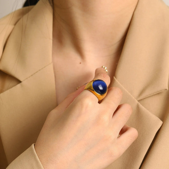 Ring mit Großem Katzenauge-Stein – Liora
