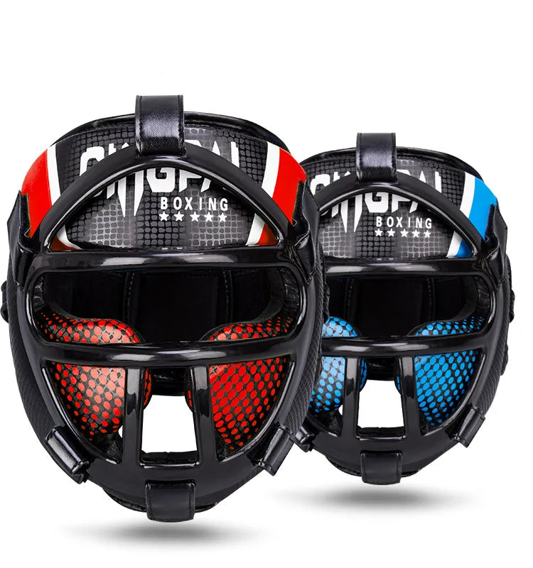 Premium-Helm mit Visier – FightGuard