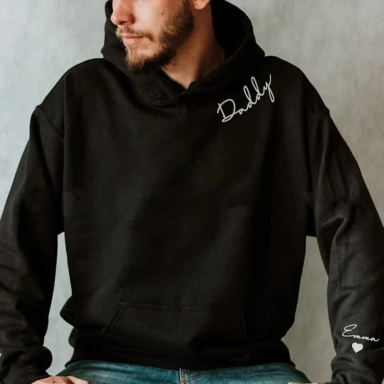 Geschenk zum Muttertag | Embrace Kapuzenpullover | Personalisierbar mit Namen auf dem Ärmel