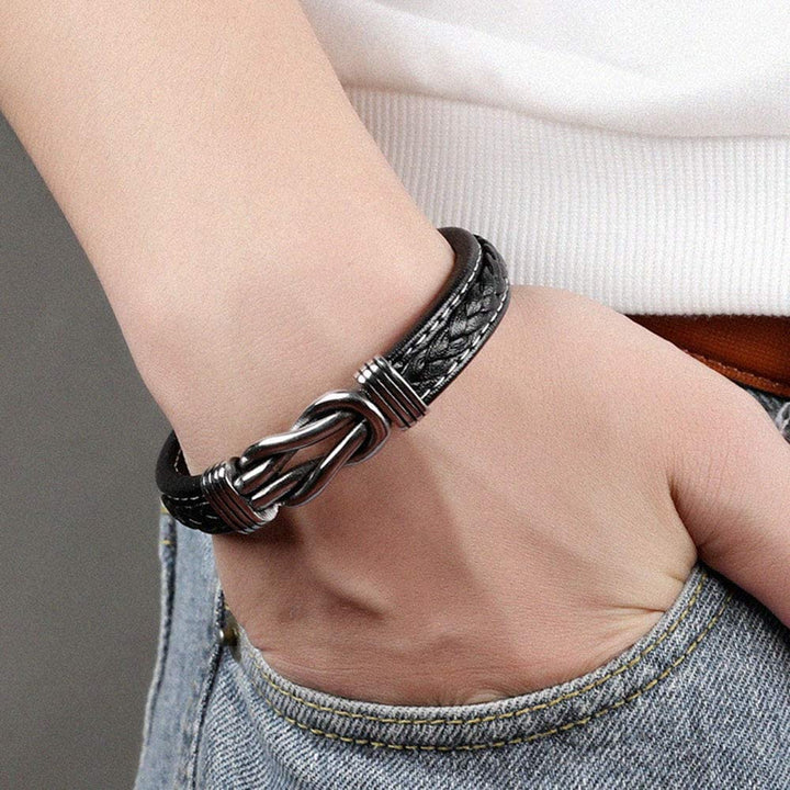 Infinity-Armband | Lederarmband mit Knoten