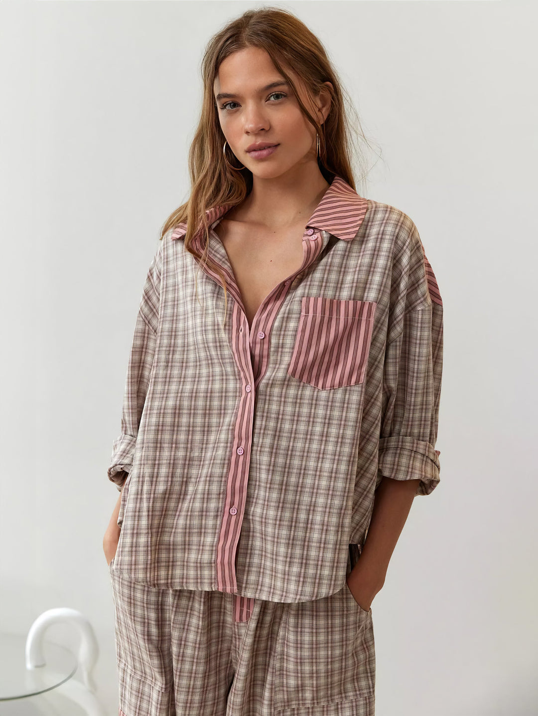 Damen Pyjama-Set mit Hemd mit Knöpfen und Hose mit elastischem Bund