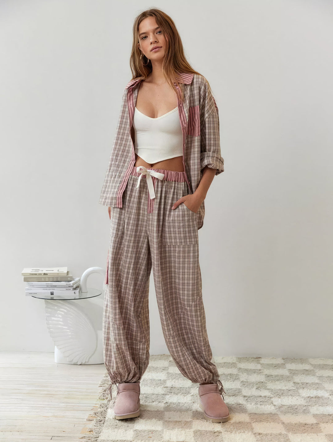 Damen Pyjama-Set mit Hemd mit Knöpfen und Hose mit elastischem Bund