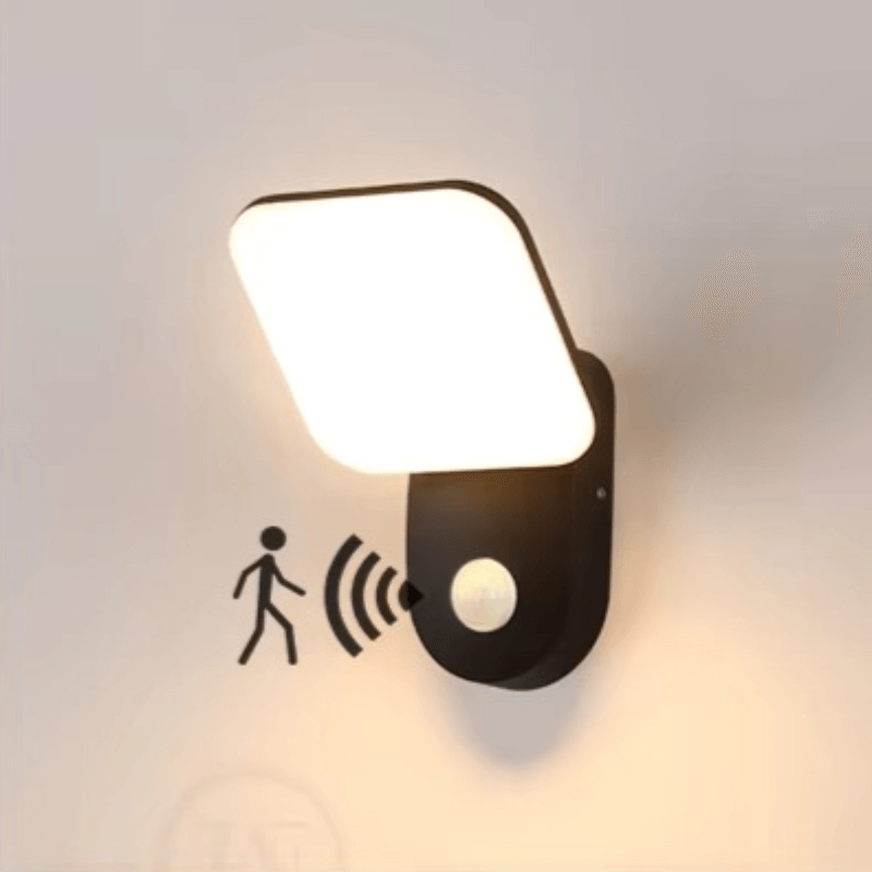 Intelligente LED-Wandleuchte mit Bewegungssensor
