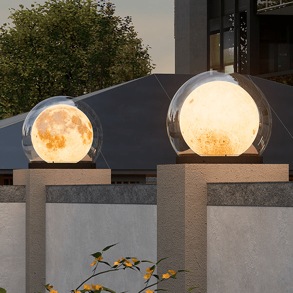 Moderne Außenlampe - Design in Mondform
