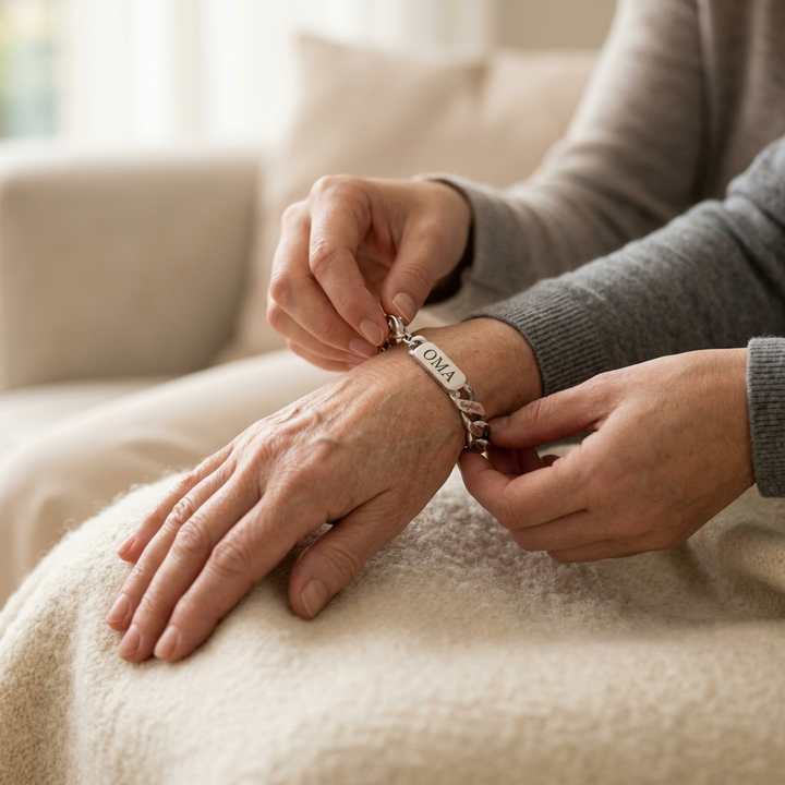 Personalisiertes Familiengliederarmband mit eingravierten Namen – Silber oder Gold