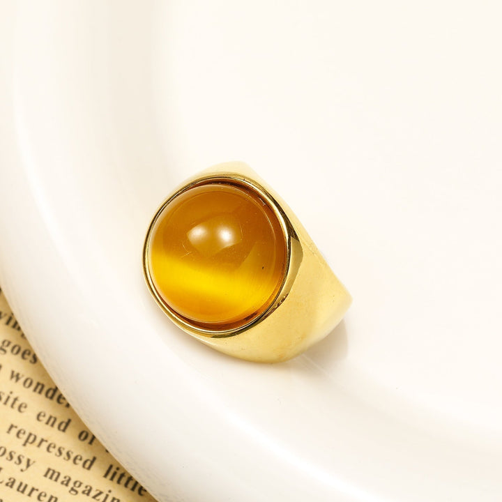 Ring mit Großem Katzenauge-Stein – Liora