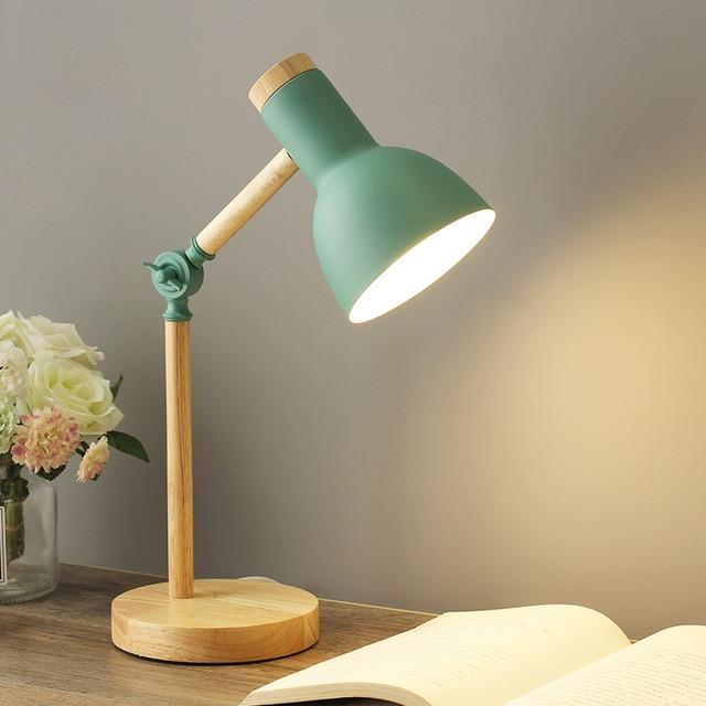 Skandinavische Holz-Tischlampe - LumiNord