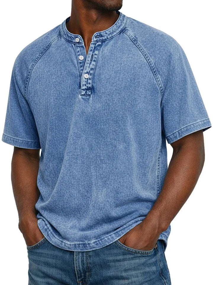 Kurzärmeliges Freizeit-T-Shirt für Herren mit Raglanärmeln im gewaschenen Henley-Stil