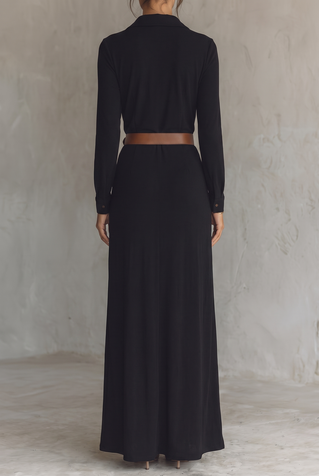 Damen-Maxikleid mit Reverskragen, einreihig, mit Gürtel und langen Ärmeln