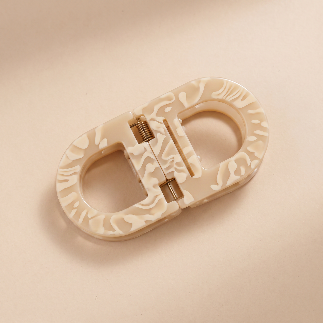 Magnetischer Haarclip mit flachem Griff – komfortabler, beulenfreier Halt