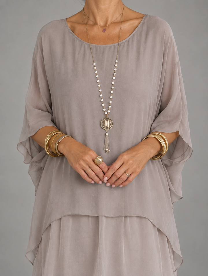 Elegantes, fliessendes Maxikleid