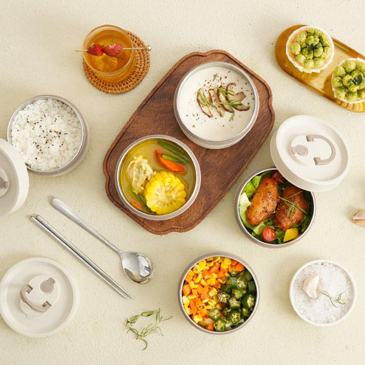 Isolierte Lunchbox für warme Mahlzeiten unterwegs