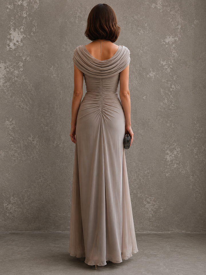 Drapiertes ärmelloses Maxikleid mit schwingendem bodenlangem Rock