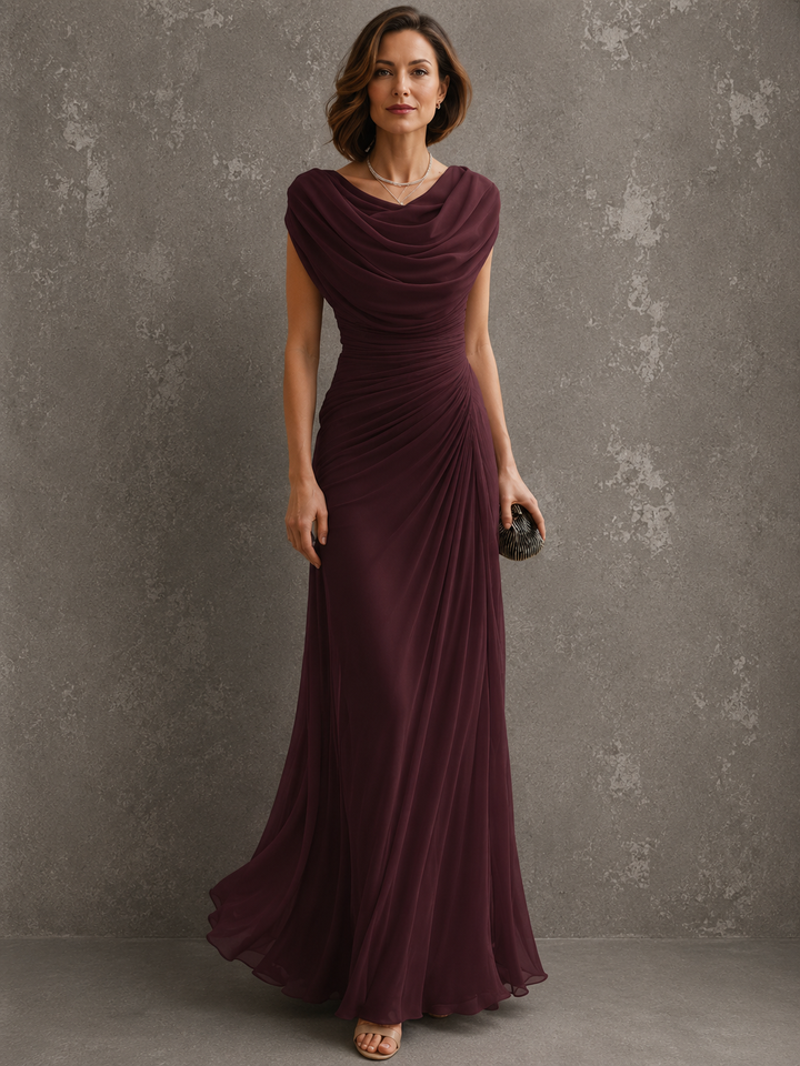 Drapiertes Maxikleid mit ärmelloser Silhouette